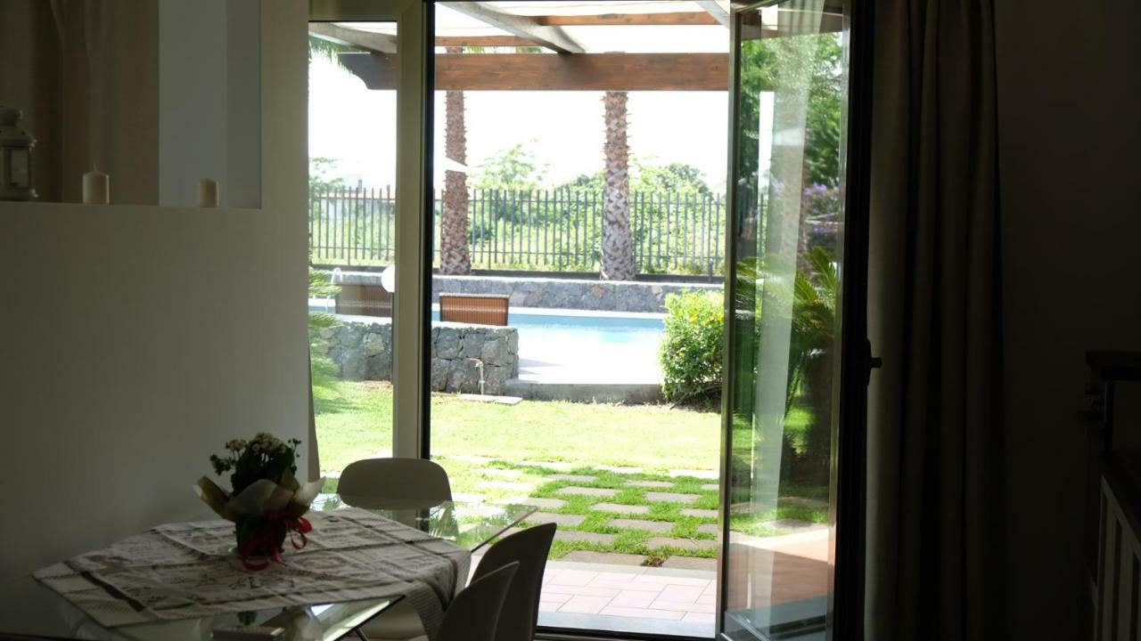 Holiday Homes Borgo Papardo จาร์เร ภายนอก รูปภาพ