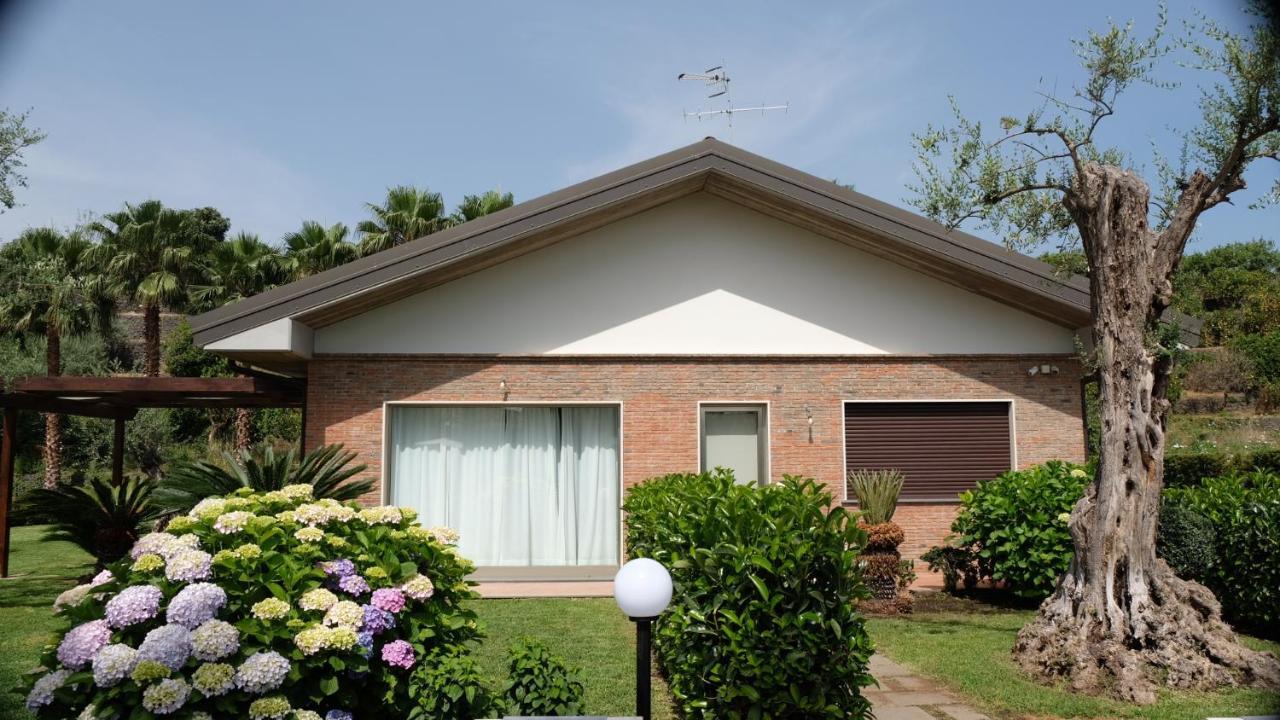 Holiday Homes Borgo Papardo จาร์เร ภายนอก รูปภาพ
