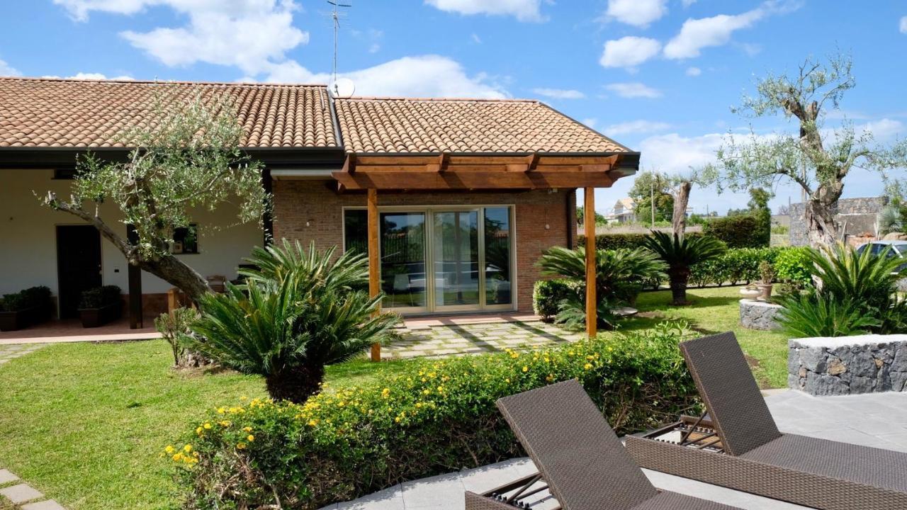 Holiday Homes Borgo Papardo จาร์เร ภายนอก รูปภาพ